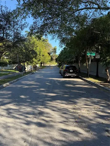 1000 NW N River Drive Miami FL 33136