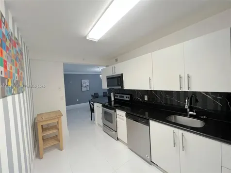 401 69th Street Miami Beach FL 33141