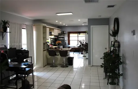 2102 SW 106th Court Miami FL 33165