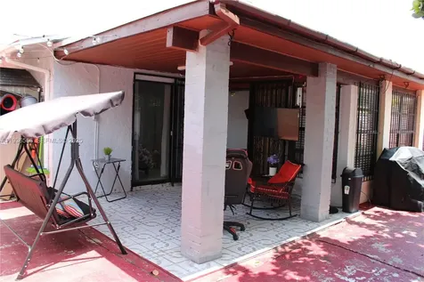 2102 SW 106th Court Miami FL 33165