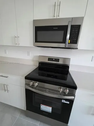 19571 SW 339 Terrace Homestead FL 33034