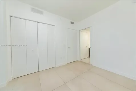 1100 S Miami Avenue Miami FL 33130