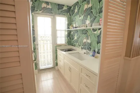 1520 Euclid Avenue Miami Beach FL 33139