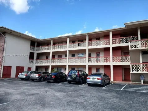 4751 NW 10th Court Plantation FL 33313