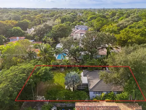 446 Madeira Avenue Coral Gables FL 33134