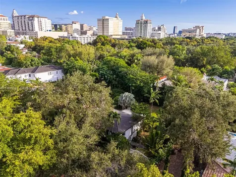 446 Madeira Avenue Coral Gables FL 33134