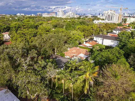 446 Madeira Avenue Coral Gables FL 33134