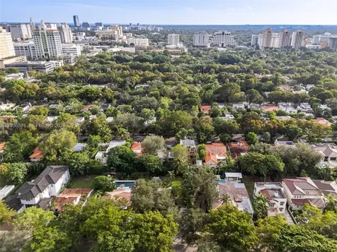 446 Madeira Avenue Coral Gables FL 33134