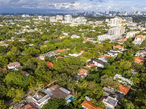 446 Madeira Avenue Coral Gables FL 33134