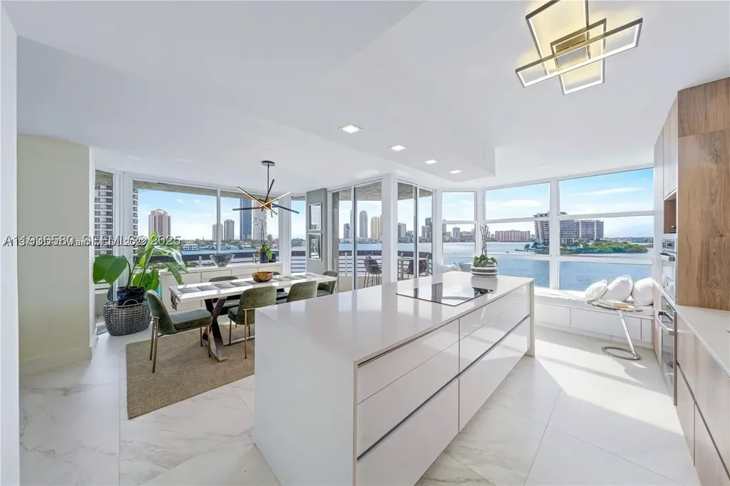 3530 Mystic Pointe Drive Aventura FL 33180