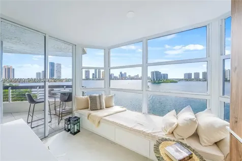 3530 Mystic Pointe Drive Aventura FL 33180