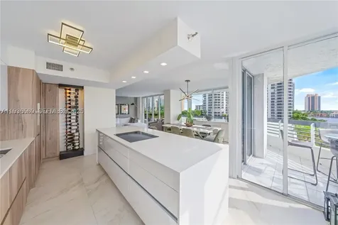 3530 Mystic Pointe Drive Aventura FL 33180