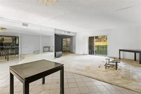 271 S Hollybrook Drive Pembroke Pines FL 33025