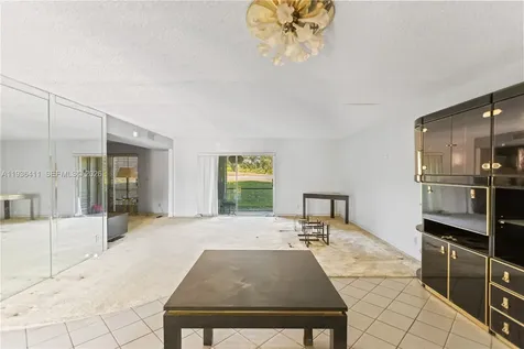 271 S Hollybrook Drive Pembroke Pines FL 33025