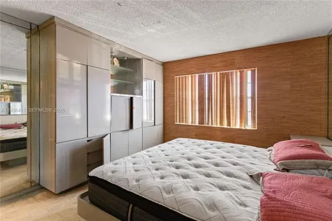 271 S Hollybrook Drive Pembroke Pines FL 33025