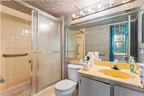 271 S Hollybrook Drive Pembroke Pines FL 33025