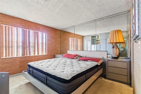 271 S Hollybrook Drive Pembroke Pines FL 33025