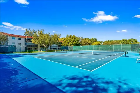 271 S Hollybrook Drive Pembroke Pines FL 33025