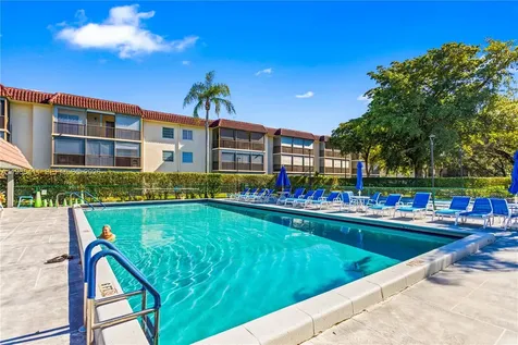 271 S Hollybrook Drive Pembroke Pines FL 33025