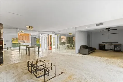 271 S Hollybrook Drive Pembroke Pines FL 33025