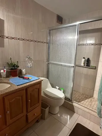 17560 Atlantic Boulevard Sunny Isles Beach FL 33160