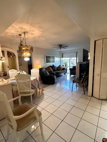 17560 Atlantic Boulevard Sunny Isles Beach FL 33160
