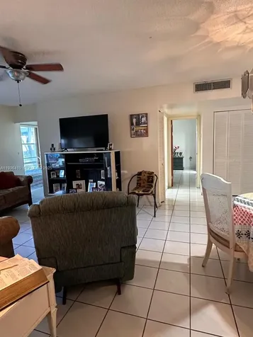 17560 Atlantic Boulevard Sunny Isles Beach FL 33160