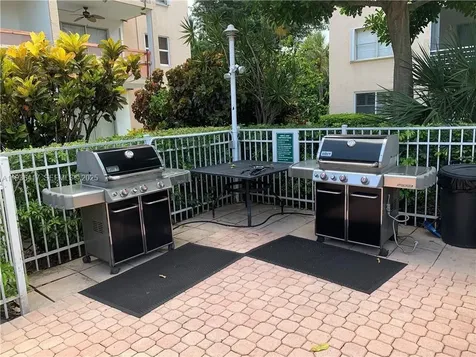 1541 S Ocean Boulevard Lauderdale By The Sea FL 33062