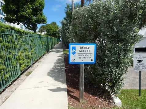1541 S Ocean Boulevard Lauderdale By The Sea FL 33062