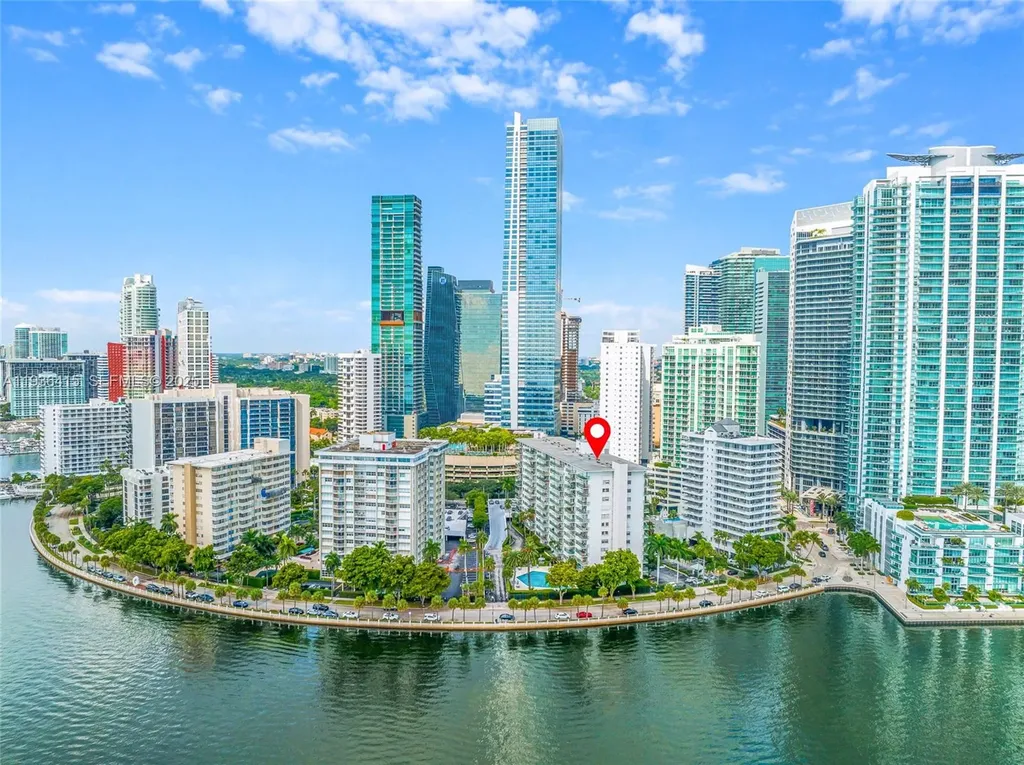 1408 Brickell Bay Drive Miami FL 33131