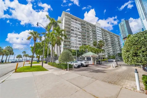 1408 Brickell Bay Drive Miami FL 33131