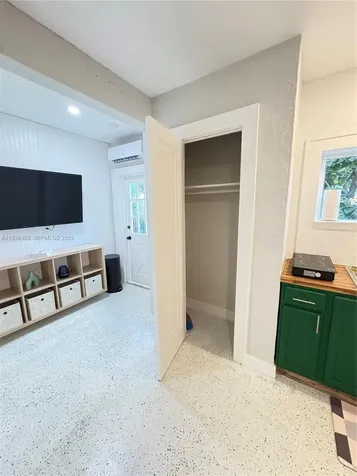 1901 SW SW 9 Street Miami FL 33130