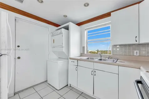 2025 NE 164th Street North Miami Beach FL 33162