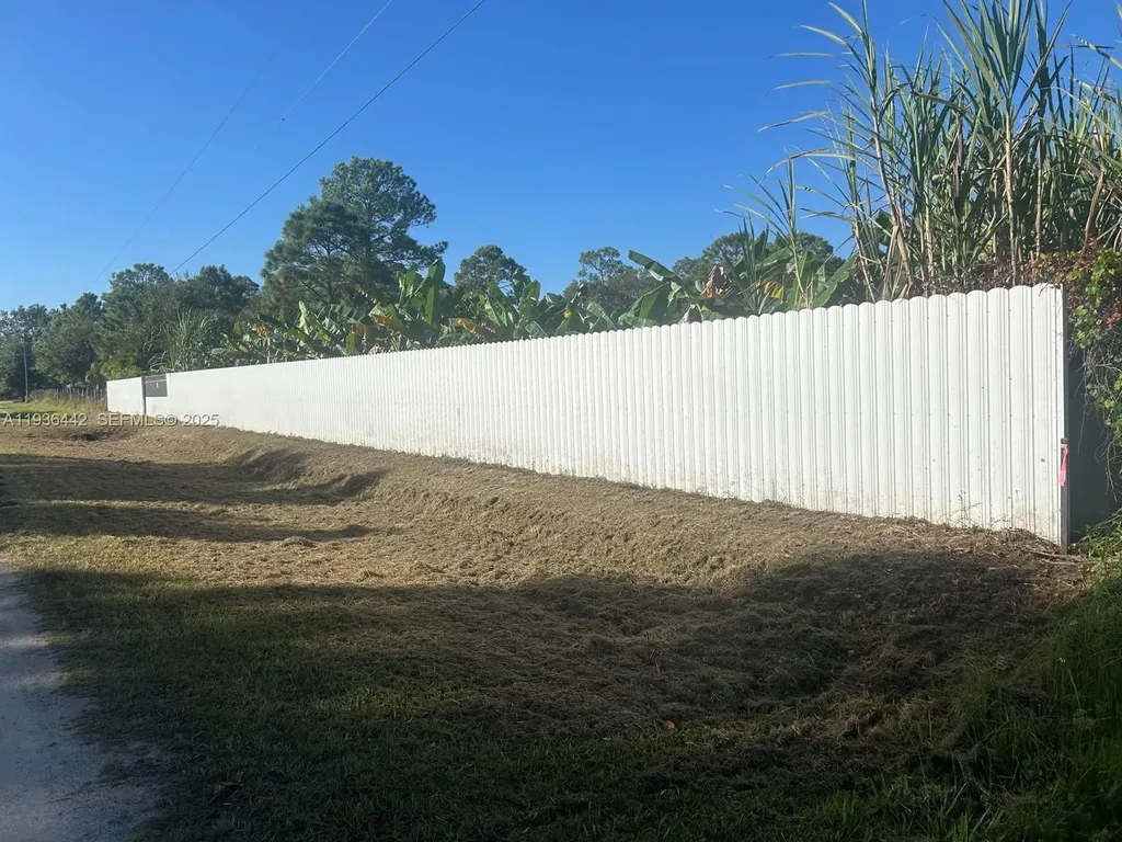 460 S Sendero Clewiston FL 33440