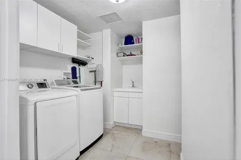 13015 Biscayne Island Terrace North Miami FL 33181