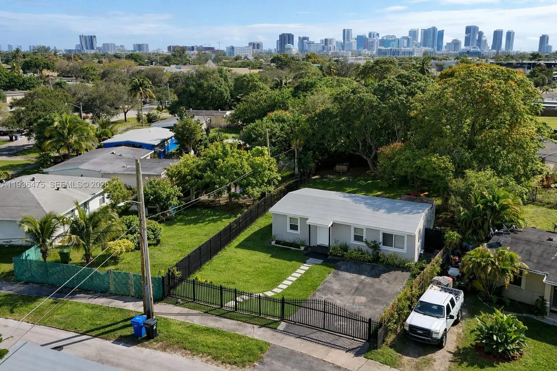 1032 NW 11th Place Fort Lauderdale FL 33311