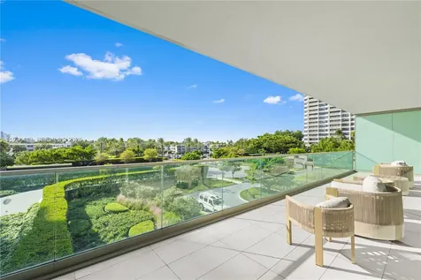 10201 Collins Avenue Bal Harbour FL 33154