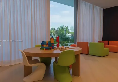 10201 Collins Avenue Bal Harbour FL 33154