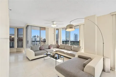 19195 NE 36th Court Aventura FL 33180