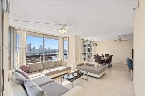 19195 NE 36th Court Aventura FL 33180