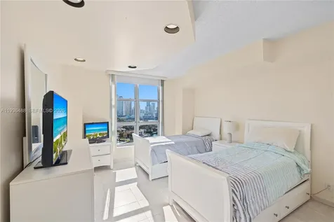 19195 NE 36th Court Aventura FL 33180
