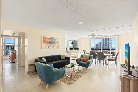 19195 NE 36th Court Aventura FL 33180