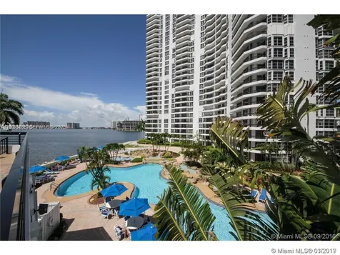 19195 NE 36th Court Aventura FL 33180