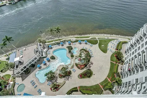19195 NE 36th Court Aventura FL 33180