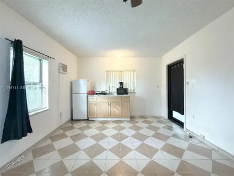3630 NW 4th Terrace Miami FL 33125
