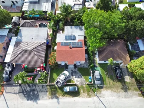 3630 NW 4th Terrace Miami FL 33125
