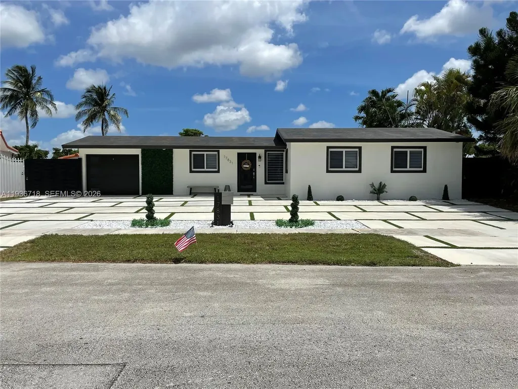 17831 NW 84th Court Miami FL 33015