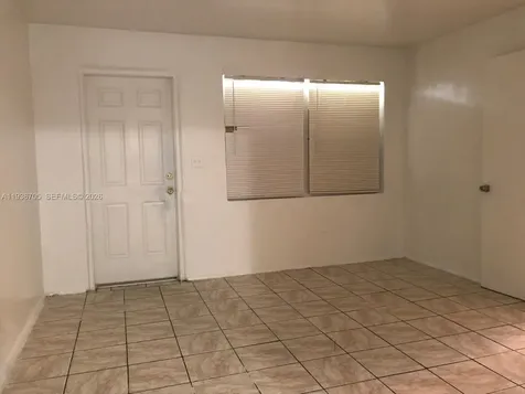 1948 NW 2nd Court Miami FL 33136