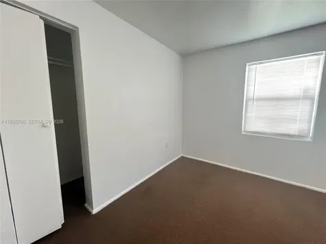 1948 NW 2nd Court Miami FL 33136