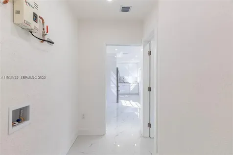 1430 NW 87th Terrace Miami FL 33147